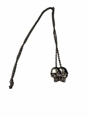 Authentic Alexander McQueen Silver Plated Double Skull Pendant Necklace